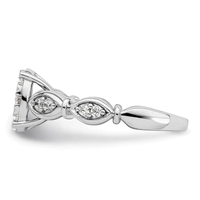 Goldia Rings 14K White Gold Lab Grown Diamond VSSI G Cluster Ring