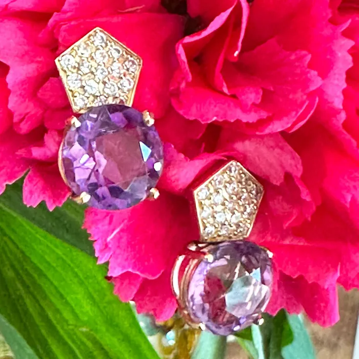 ONeills Estate Jewelry Earrings 14 Karat Yellow Amethyst Diamond Earrings 21000524 ONeills Estate Jewelry Earrings 14 Karat Yellow Amethyst Diamond Earrings 21000524