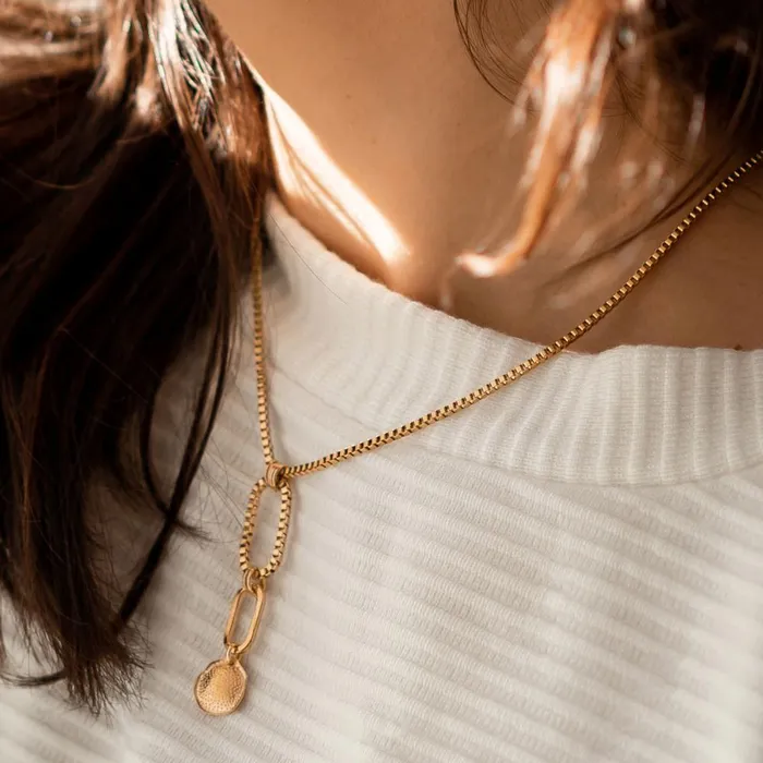Necklaces WellDunn Pelerin Gold Necklace
