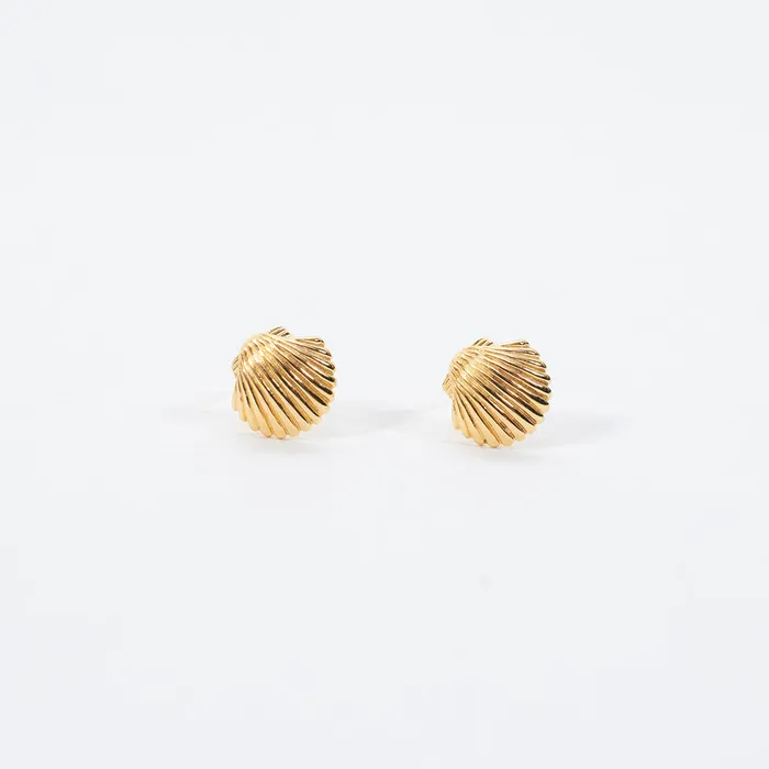 PreStyled Sets Tashi Gold Vermeil Shell Studs