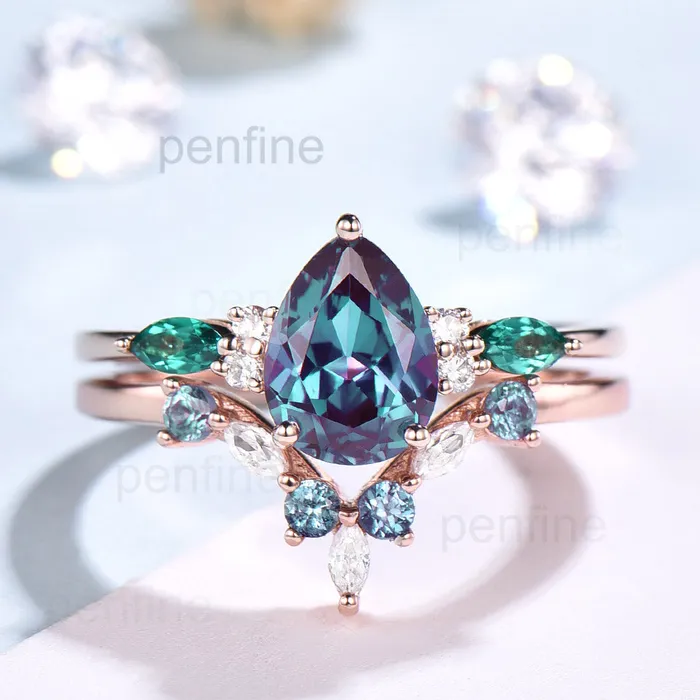 2pcs Unique Vintage Alexandrite Wedding SetOval Cut Rose Gold Alexandrite Emerald Engagement Ring Set PENFINE Rings 2pcs Unique Vintage Alexandrite Wedding SetOval Cut Rose Gold Alexandrite Emerald Engagement Ring Set PENFINE Rings