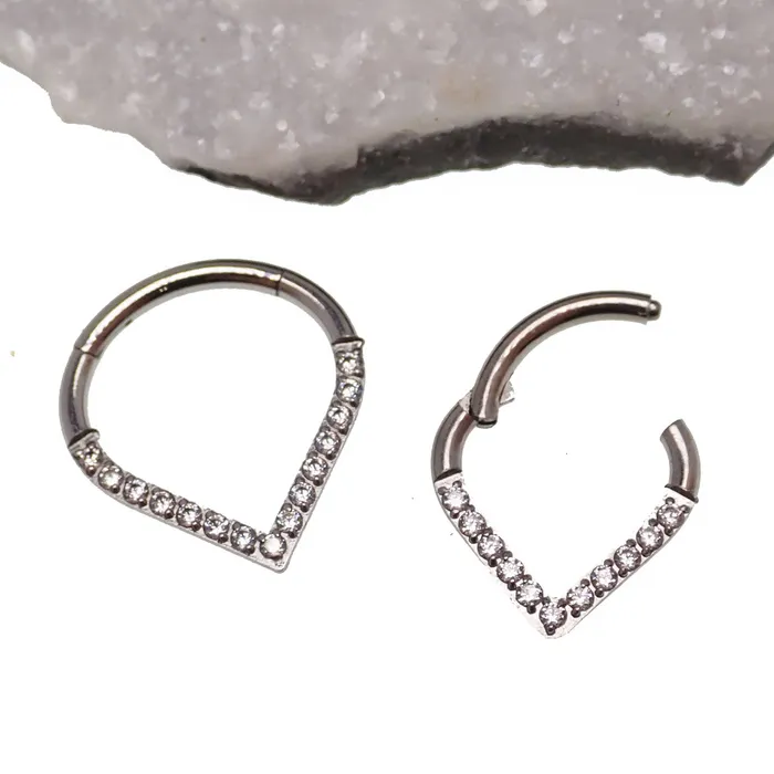 Body Clickers Necklaces Triangle Pave Heart Septum Clicker 16g Body Clickers Necklaces Triangle Pave Heart Septum Clicker 16g