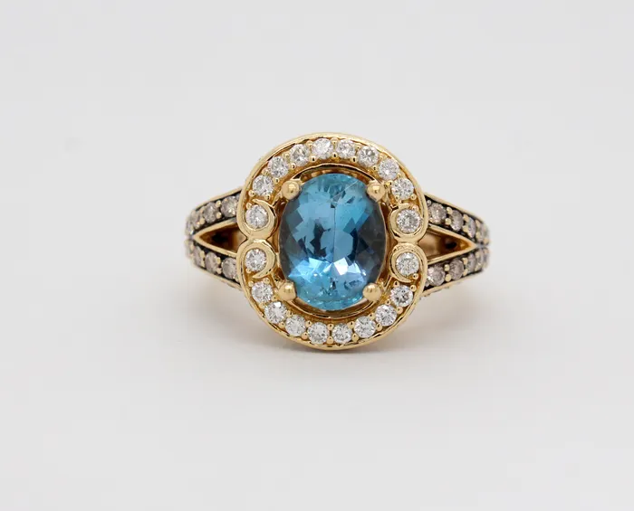 Estate 18KY 210 Ct Aquamarine And 133 Cttw Champagne Diamond Ring FULLERS PURCHASE FROM PUBLIC Rings Estate 18KY 210 Ct Aquamarine And 133 Cttw Champagne Diamond Ring FULLERS PURCHASE FROM PUBLIC Rings