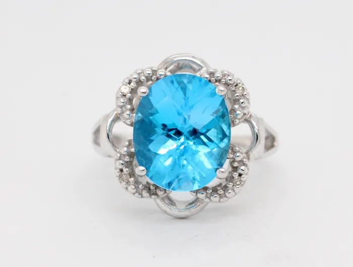 FULLERS PURCHASE FROM PUBLIC Rings Estate 10KW 600 Ct Blue Topaz and Diamond Ring FULLERS PURCHASE FROM PUBLIC Rings Estate 10KW 600 Ct Blue Topaz and Diamond Ring
