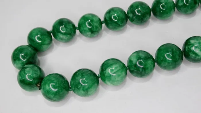 Jade Necklace Vintage by Misty Necklaces