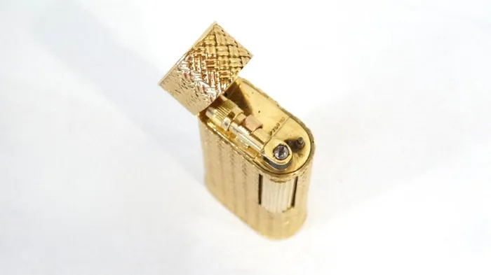 PreStyled Sets Vintage by Misty Van Cleef Arpels 18K Gold Lighter
