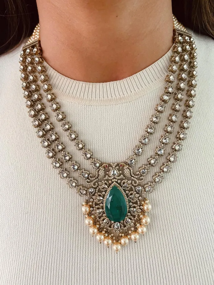 PRERTO ECOMMERCE PRIVATE LIMITED Rana Layer Emerald Kundan Pearl Drop Necklace Ste Necklace Earrings Necklaces PRERTO ECOMMERCE PRIVATE LIMITED Rana Layer Emerald Kundan Pearl Drop Necklace Ste Necklace Earrings Necklaces