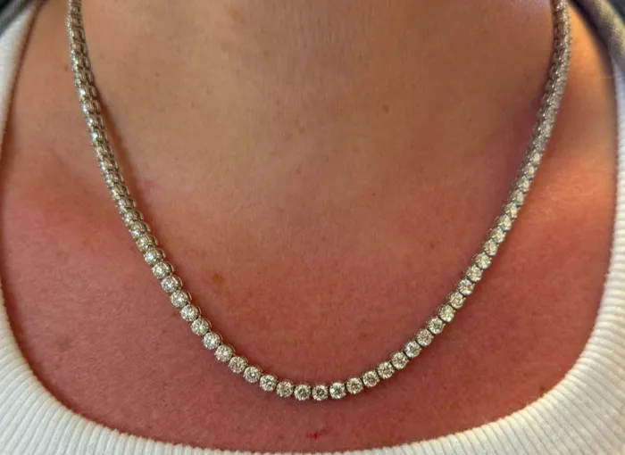 Albert Hern Necklaces Necklace 18kt Gold Tennis Round Diamonds 1506cts Albert Hern Necklaces Necklace 18kt Gold Tennis Round Diamonds 1506cts
