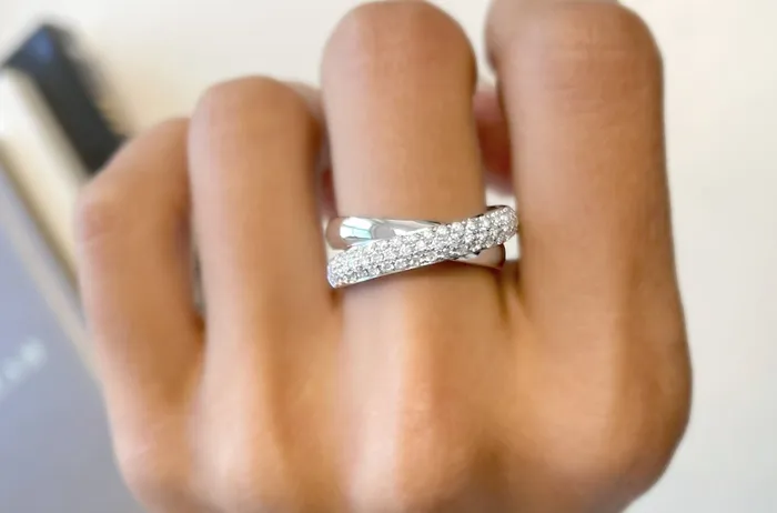 Albert Hern Rings Ring 18kt Gold 64 Diamonds Criss Cross Wedding Band Albert Hern Rings Ring 18kt Gold 64 Diamonds Criss Cross Wedding Band