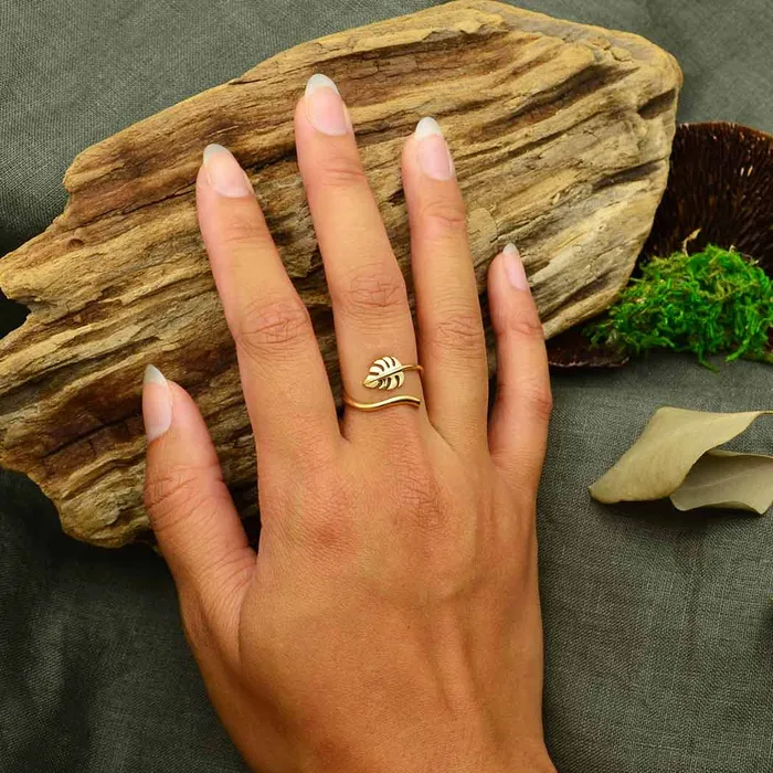 Bliss Crystals Rings Monstera Leaf Adj Bronze Ring J017