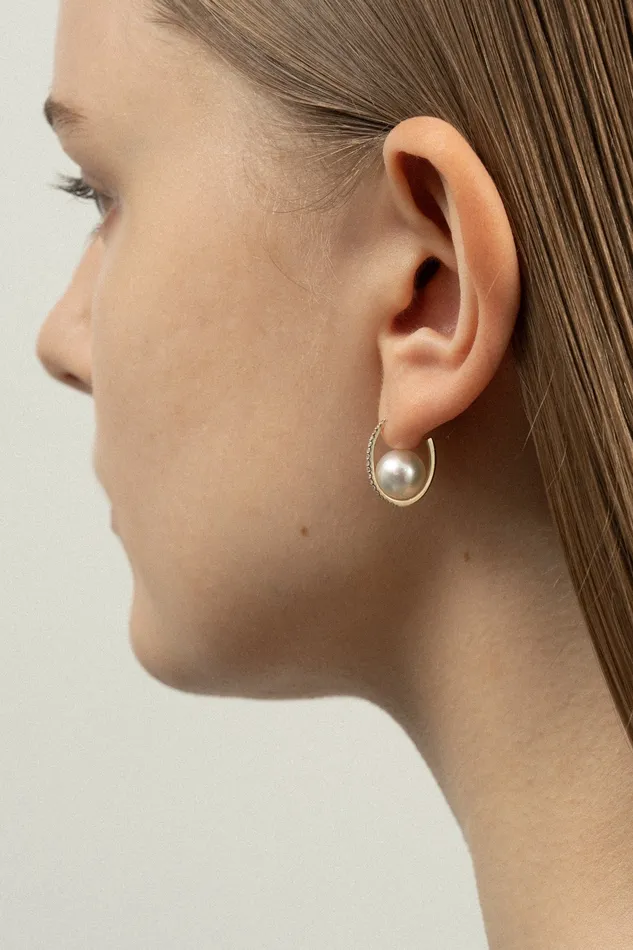 Earrings PRMAL Pearl Oval Earring M Earrings PRMAL Pearl Oval Earring M