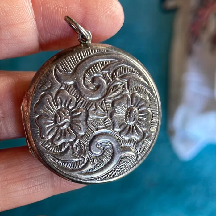 Engraved Flower Locket Sterling Silver Vintage Love Vintage Paris Rings
