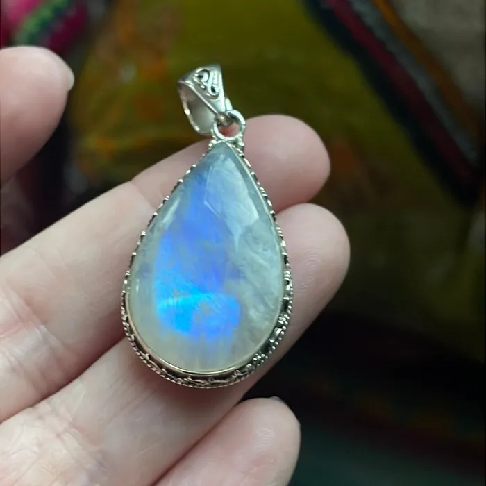 Large Moonstone Teardrop Pendant Sterling Silver Modern Vintage Paris Jewelry Necklaces Large Moonstone Teardrop Pendant Sterling Silver Modern Vintage Paris Jewelry Necklaces