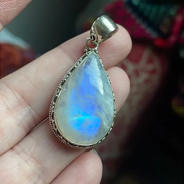 Large Moonstone Teardrop Pendant Sterling Silver Modern Vintage Paris Jewelry Necklaces Large Moonstone Teardrop Pendant Sterling Silver Modern Vintage Paris Jewelry Necklaces