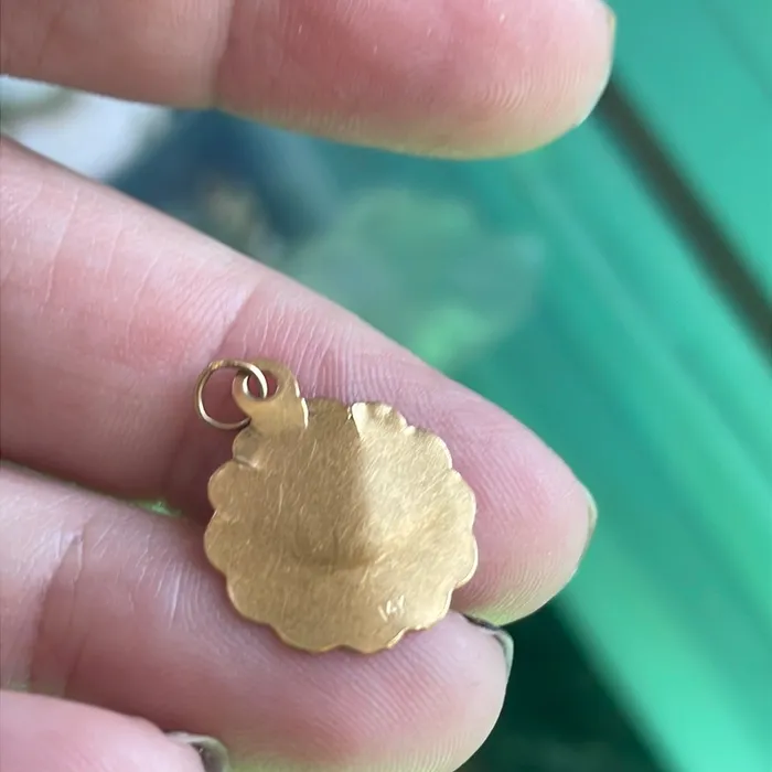 Necklaces Love Vintage Paris Capricorn Pendant Zodiac Necklace 14k Gold Vintage As Is Necklaces Love Vintage Paris Capricorn Pendant Zodiac Necklace 14k Gold Vintage As Is