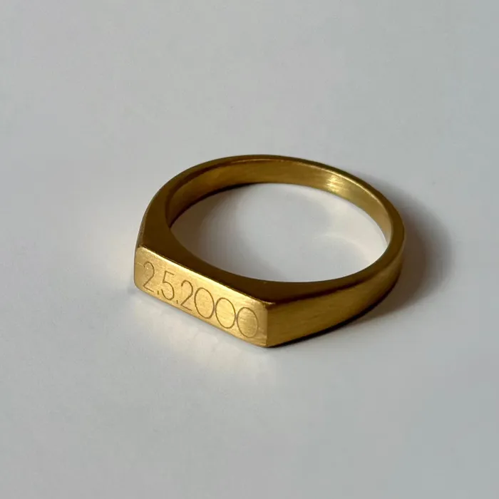 TBJ Rings Gold Engraved Bar Signet Ring