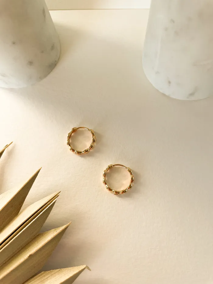 The Minne Design Co Earrings Scalloped Gold Hoop