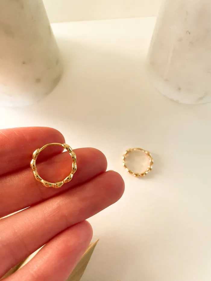 The Minne Design Co Earrings Scalloped Gold Hoop