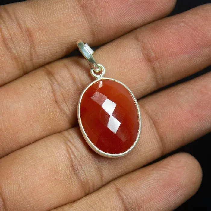 Beads Supplies USA Necklaces 4gm Red Onyx Checker Oval Shape 925 Sterling Silver Bezel Pendant Beads Supplies USA Necklaces 4gm Red Onyx Checker Oval Shape 925 Sterling Silver Bezel Pendant