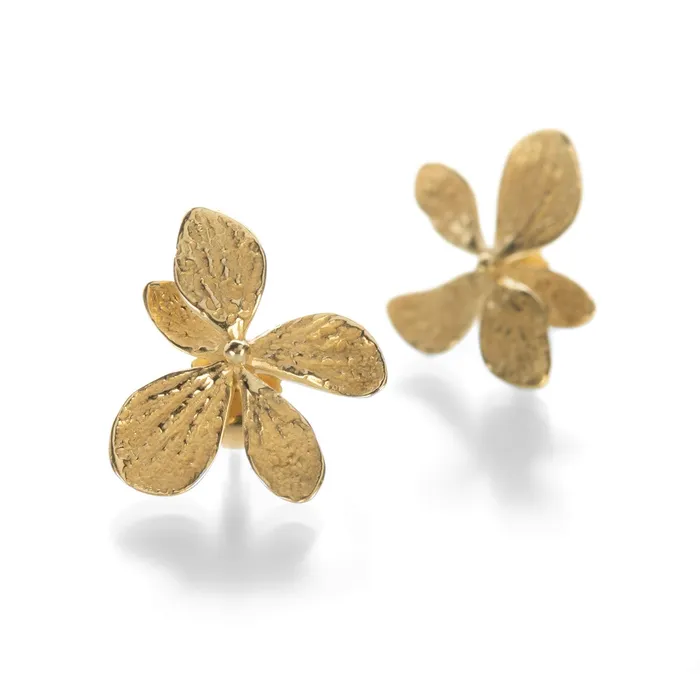 Earrings John Iversen 18k Single Hydrangea Stud Earrings
