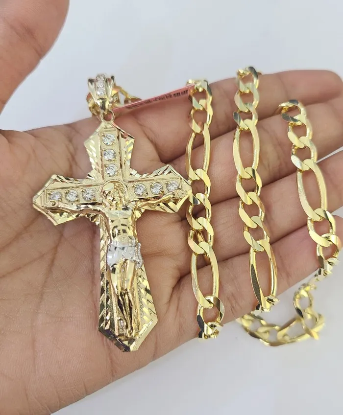 Necklaces 14k Figaro Chain Jesus Cross Charm Pendant Gold 7mm 2030 inch SET Necklace Gold and Diamond
