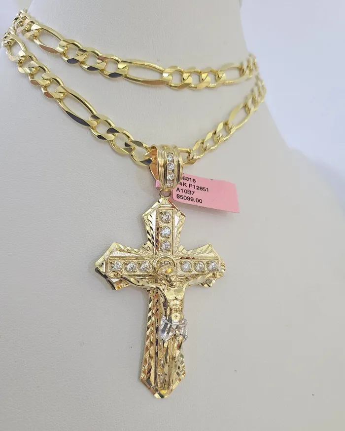 Necklaces 14k Figaro Chain Jesus Cross Charm Pendant Gold 7mm 2030 inch SET Necklace Gold and Diamond
