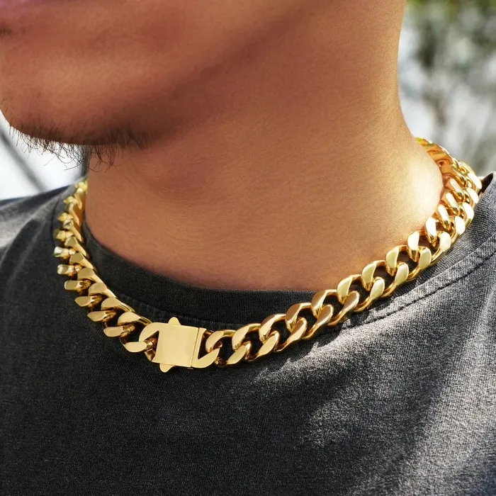 The Golden Time 14mm Curb Cuban Link Chain in 18K Gold KRKC PreStyled Sets